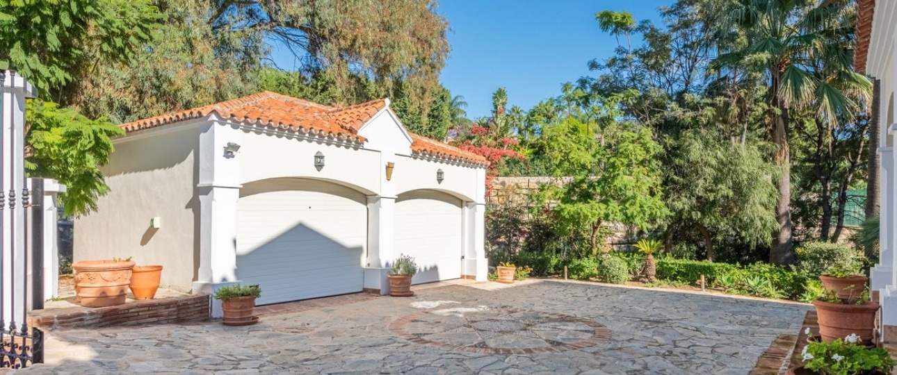 Resale - Villa - Marbella - Nueva Andalucía