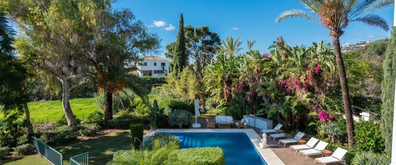 Resale - Villa - Marbella - Nueva Andalucía