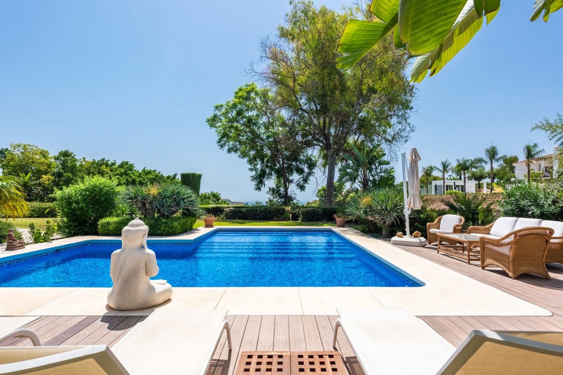 Resale - Villa - Marbella - Nueva Andalucía