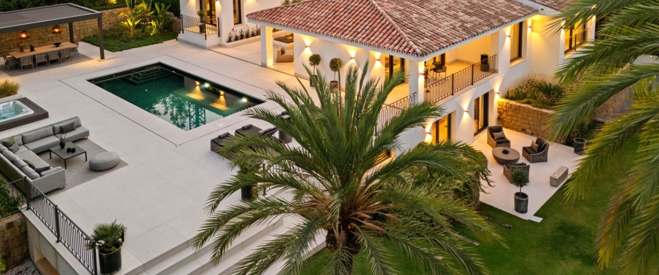 Resale - Villa - Marbella - Nueva Andalucía