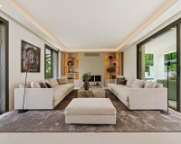 Resale - Villa - Marbella - Nueva Andalucía
