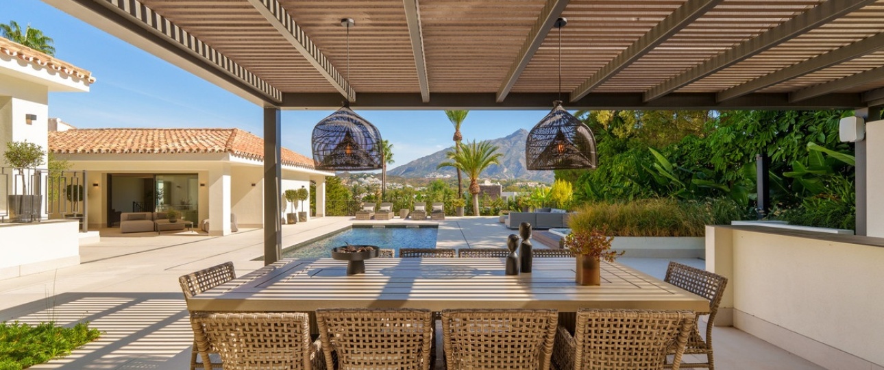 Resale - Villa - Marbella - Nueva Andalucía
