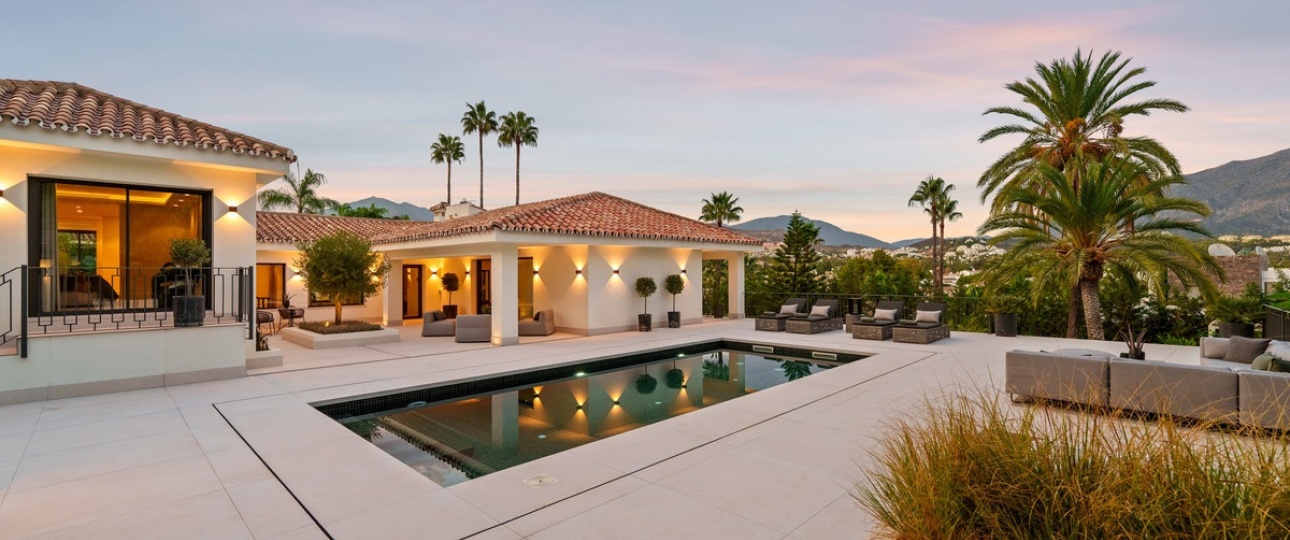 Resale - Villa - Marbella - Nueva Andalucía