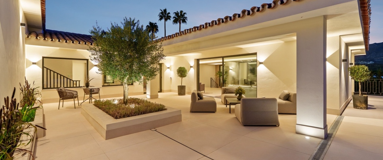 Resale - Villa - Marbella - Nueva Andalucía