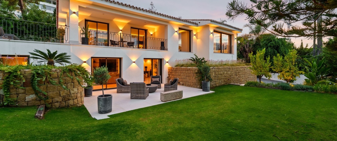 Resale - Villa - Marbella - Nueva Andalucía