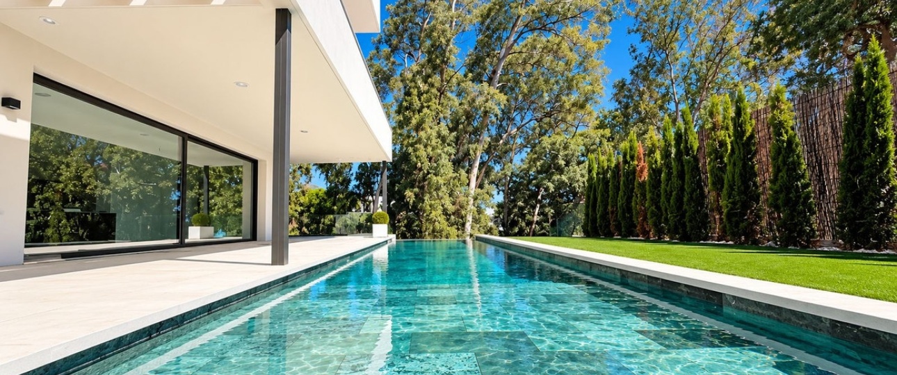 Resale - Villa - Marbella - Nueva Andalucía