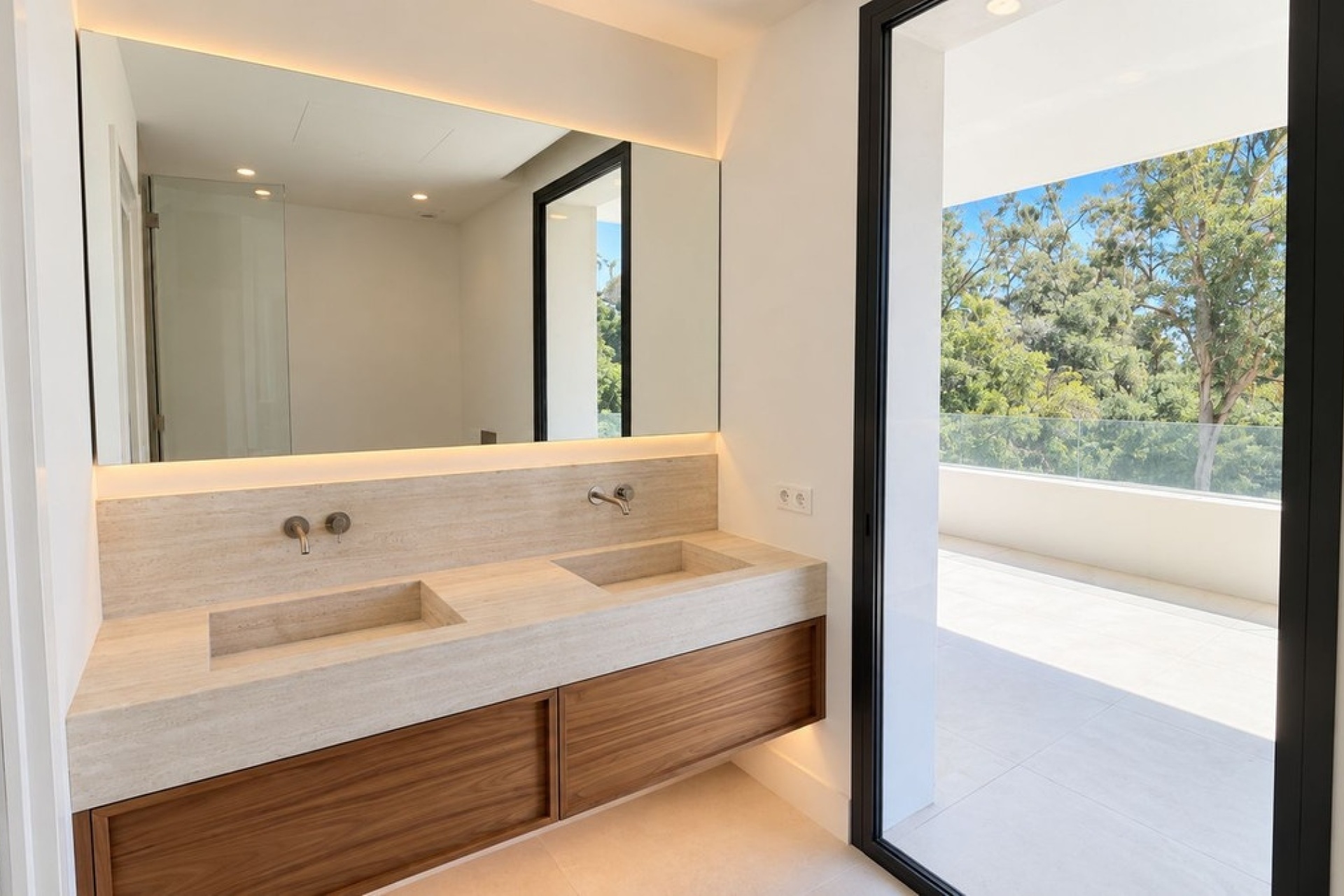 Resale - Villa - Marbella - Nueva Andalucía