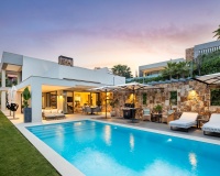 Resale - Villa - Marbella - Nueva Andalucía