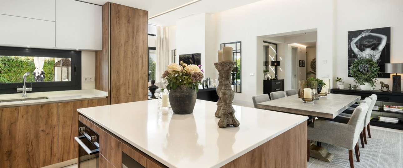 Resale - Villa - Marbella - Nueva Andalucía
