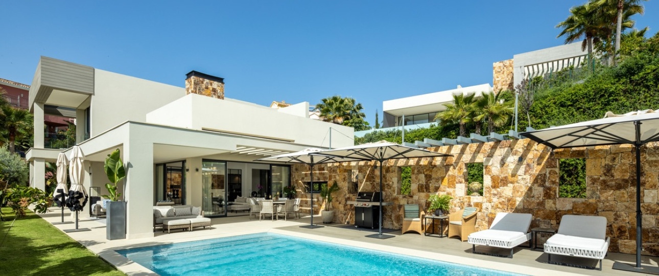 Resale - Villa - Marbella - Nueva Andalucía