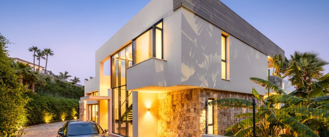 Resale - Villa - Marbella - Nueva Andalucía