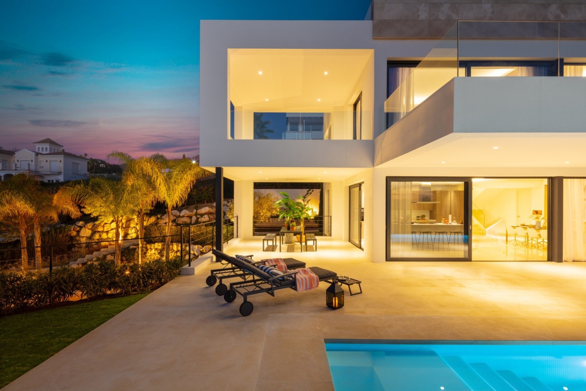 Resale - Villa - Marbella - Nueva Andalucía