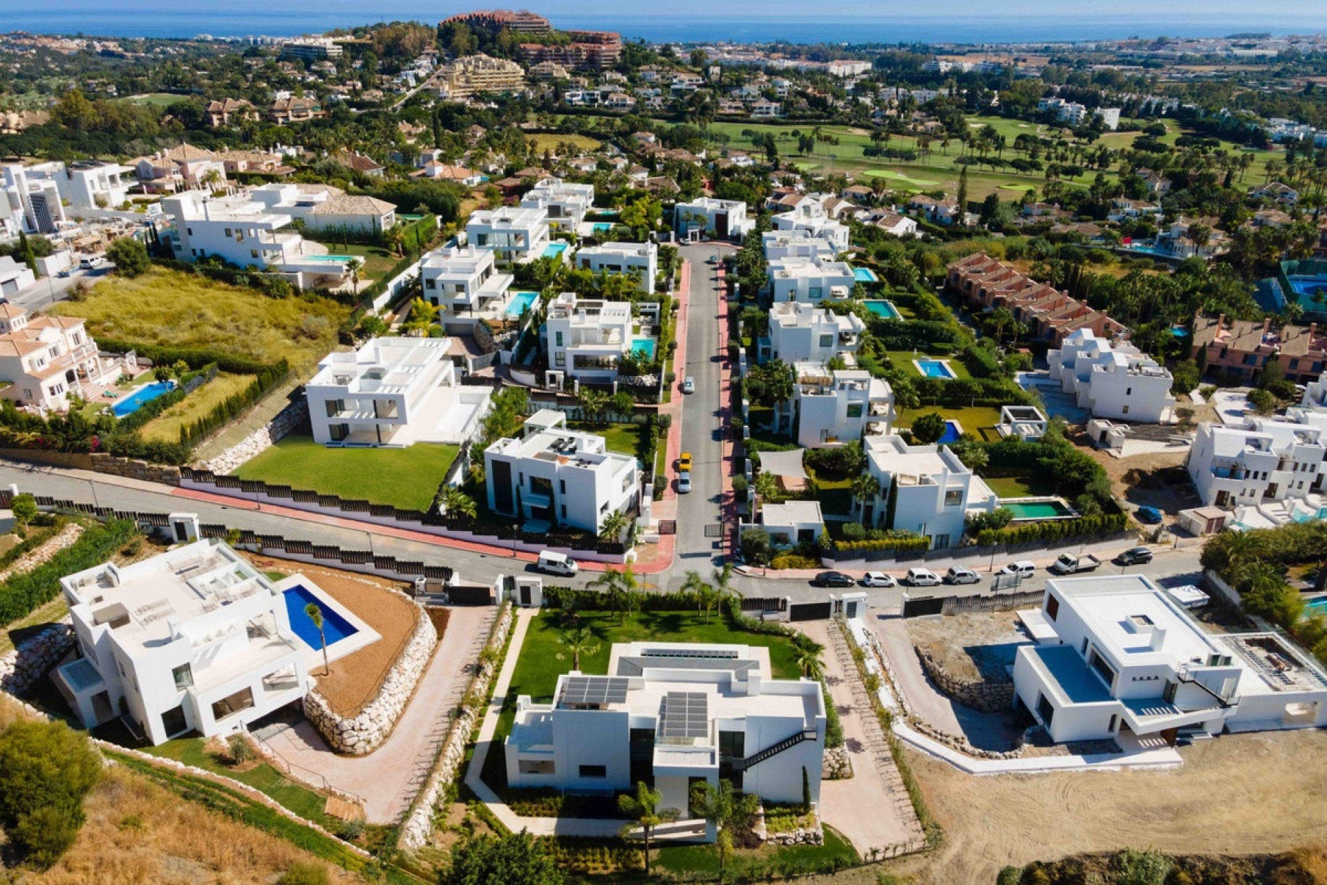 Resale - Villa - Marbella - Nueva Andalucía