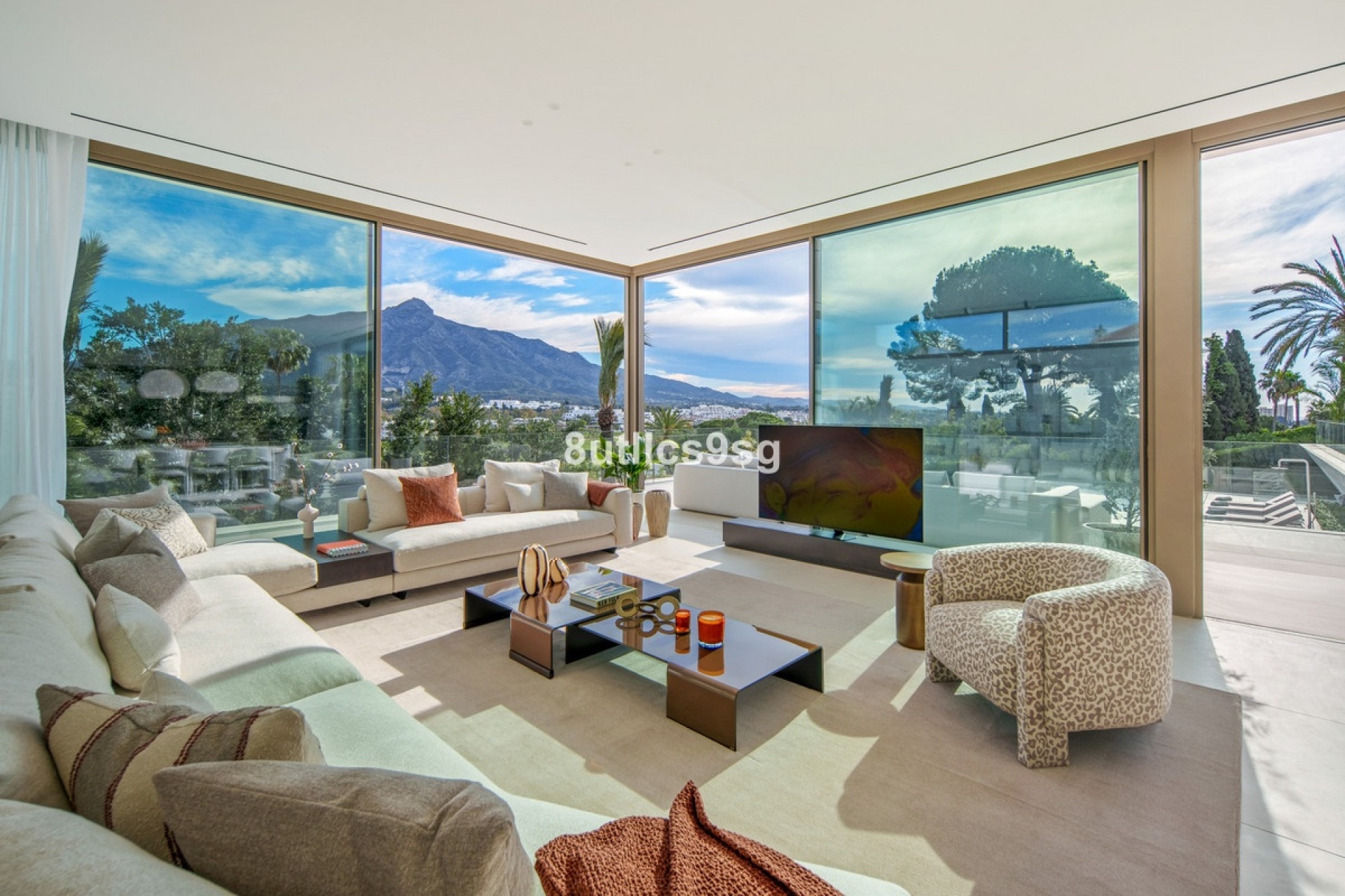 Resale - Villa - Marbella - Nueva Andalucía