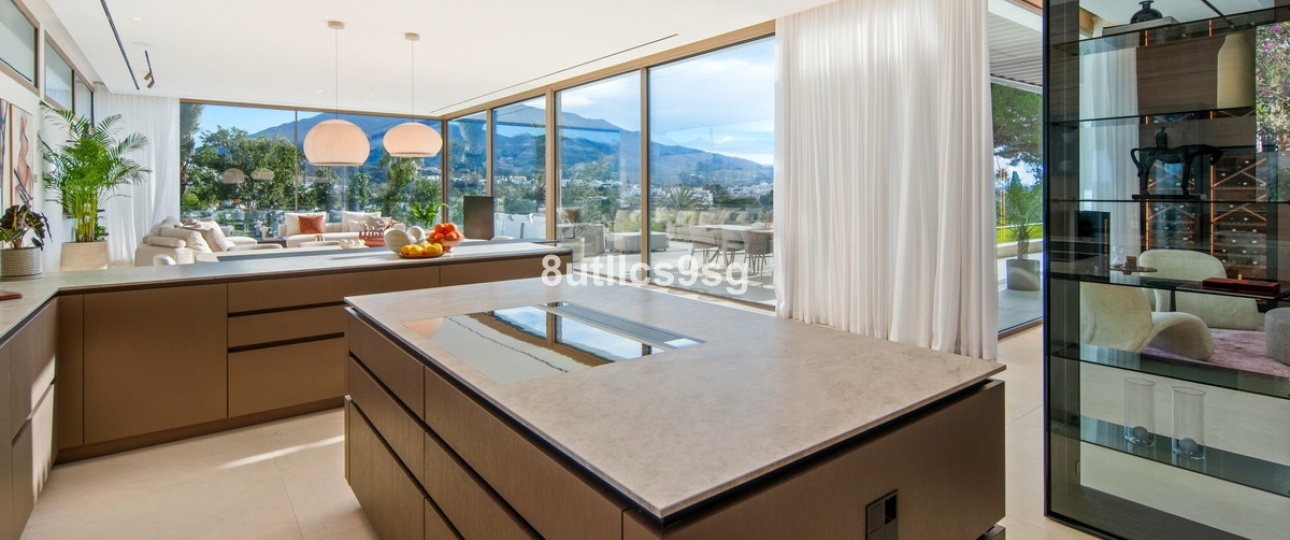 Resale - Villa - Marbella - Nueva Andalucía