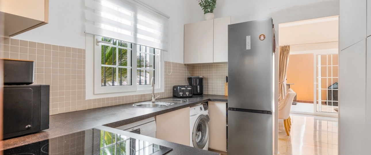 Resale - Villa - Marbella - Nueva Andalucía