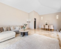 Resale - Villa - Marbella - Nueva Andalucía