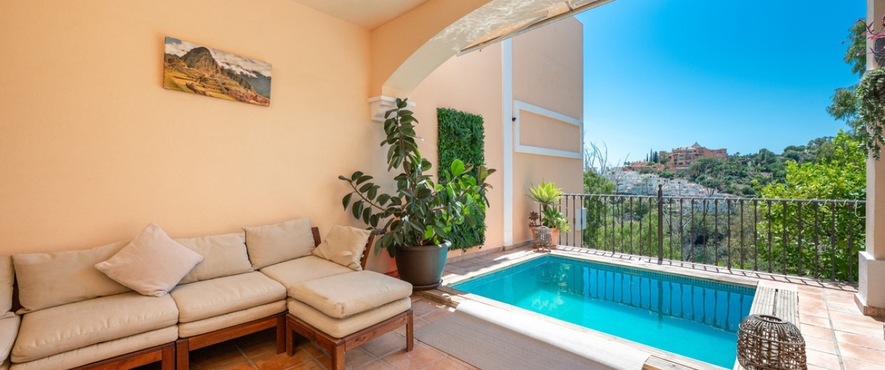 Resale - Villa - Marbella - Nueva Andalucía