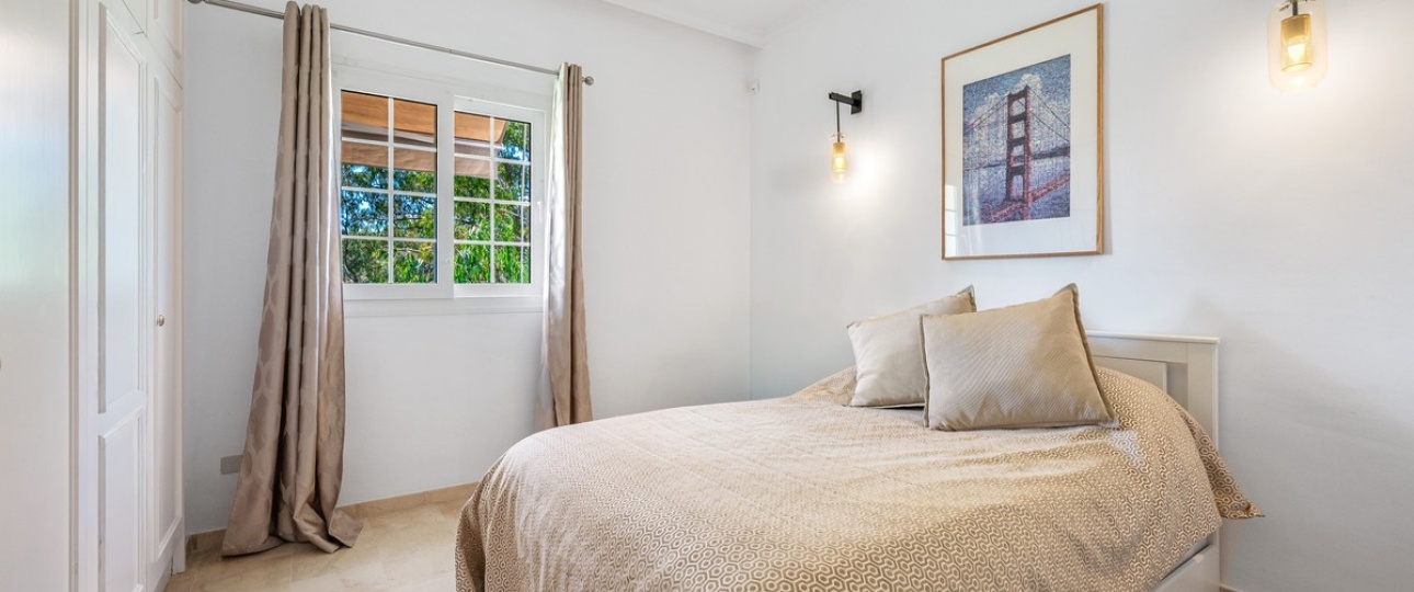 Resale - Villa - Marbella - Nueva Andalucía