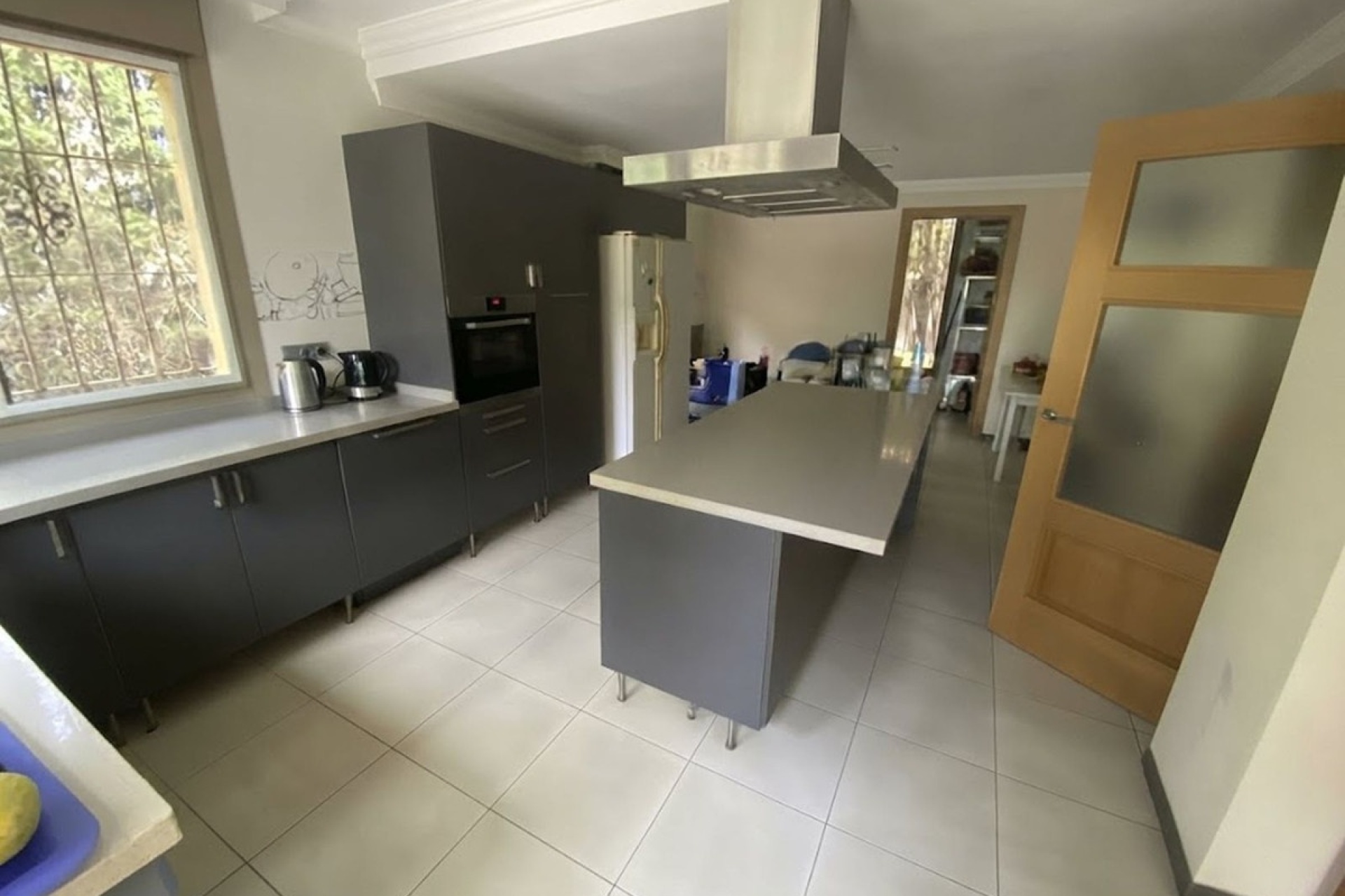 Resale - Villa - Marbella - Nueva Andalucía