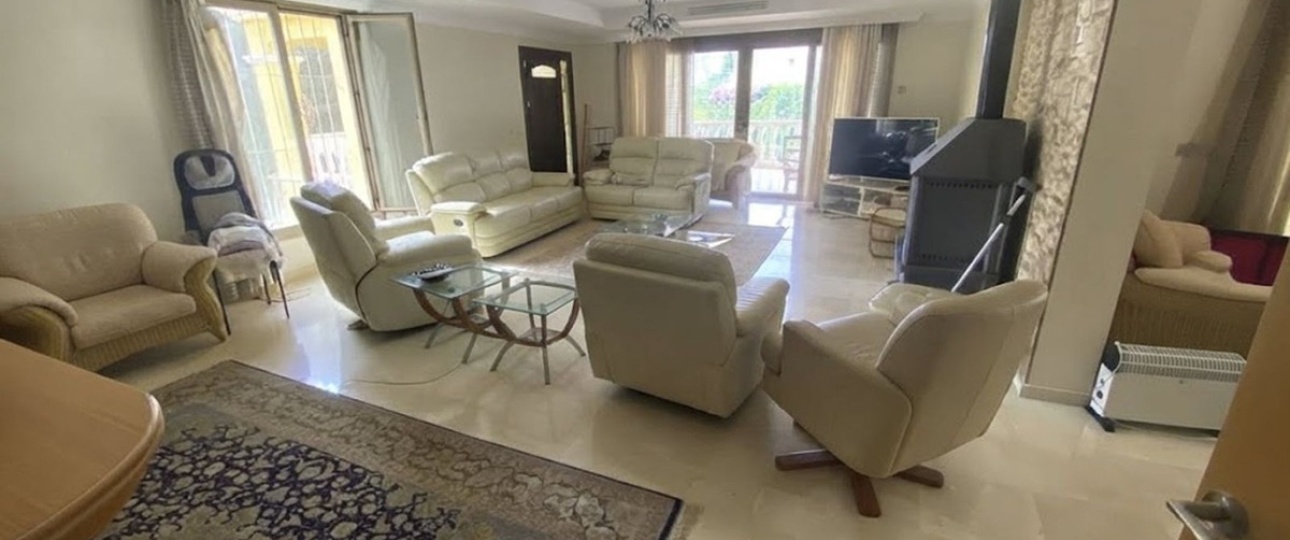 Resale - Villa - Marbella - Nueva Andalucía
