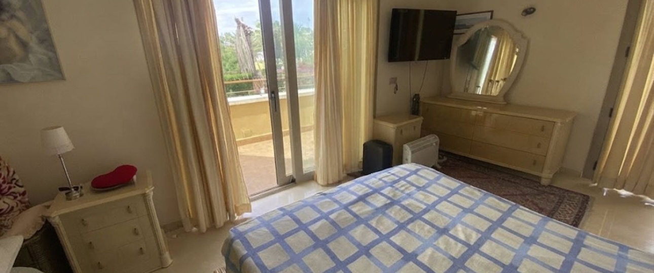 Resale - Villa - Marbella - Nueva Andalucía