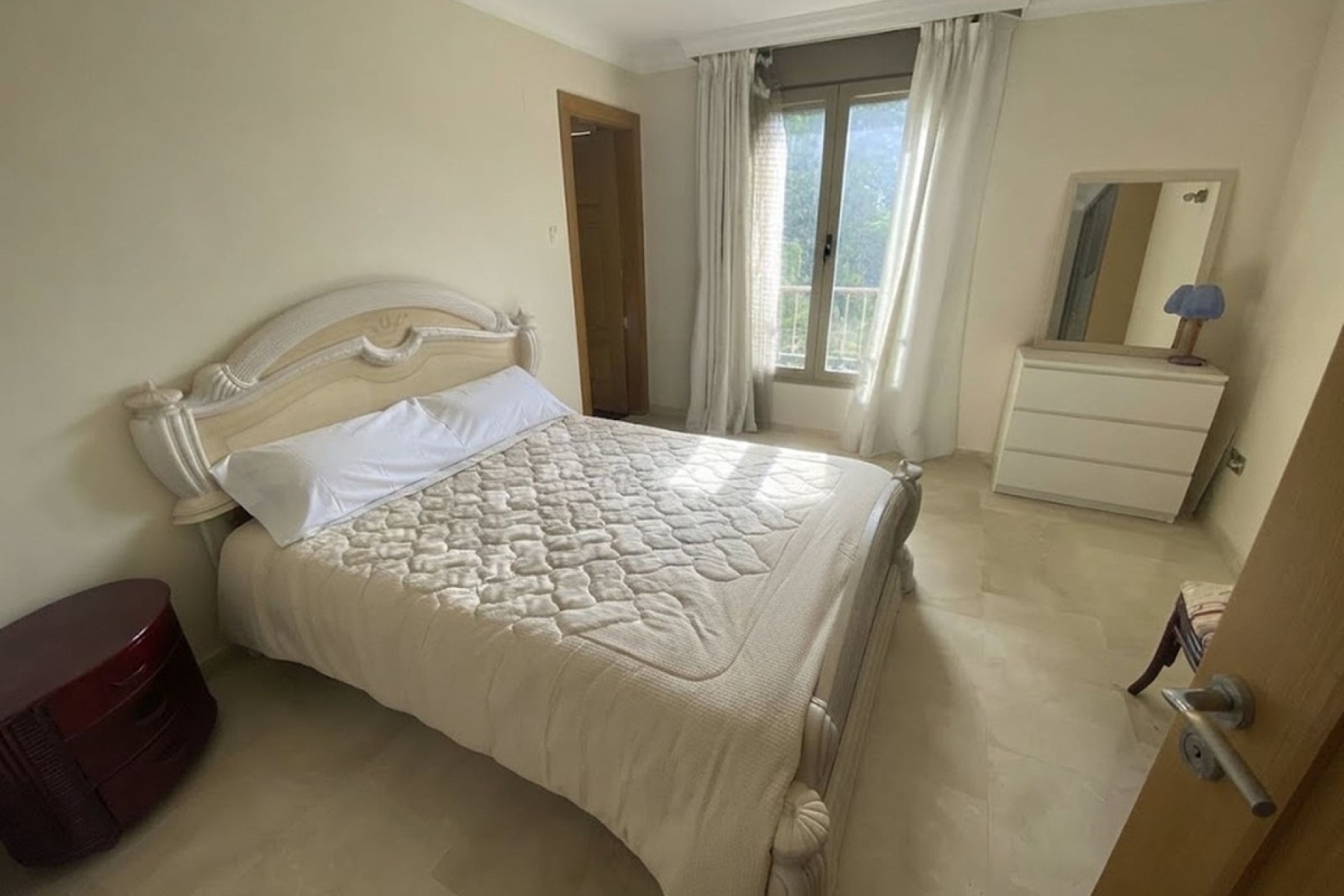 Resale - Villa - Marbella - Nueva Andalucía