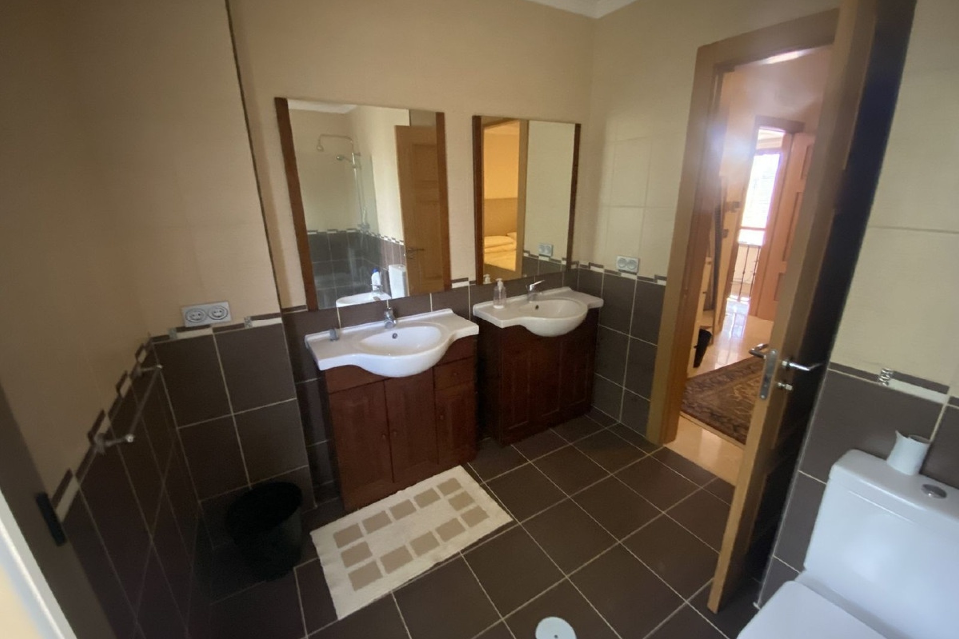 Resale - Villa - Marbella - Nueva Andalucía