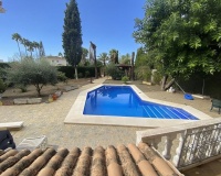 Resale - Villa - Marbella - Nueva Andalucía