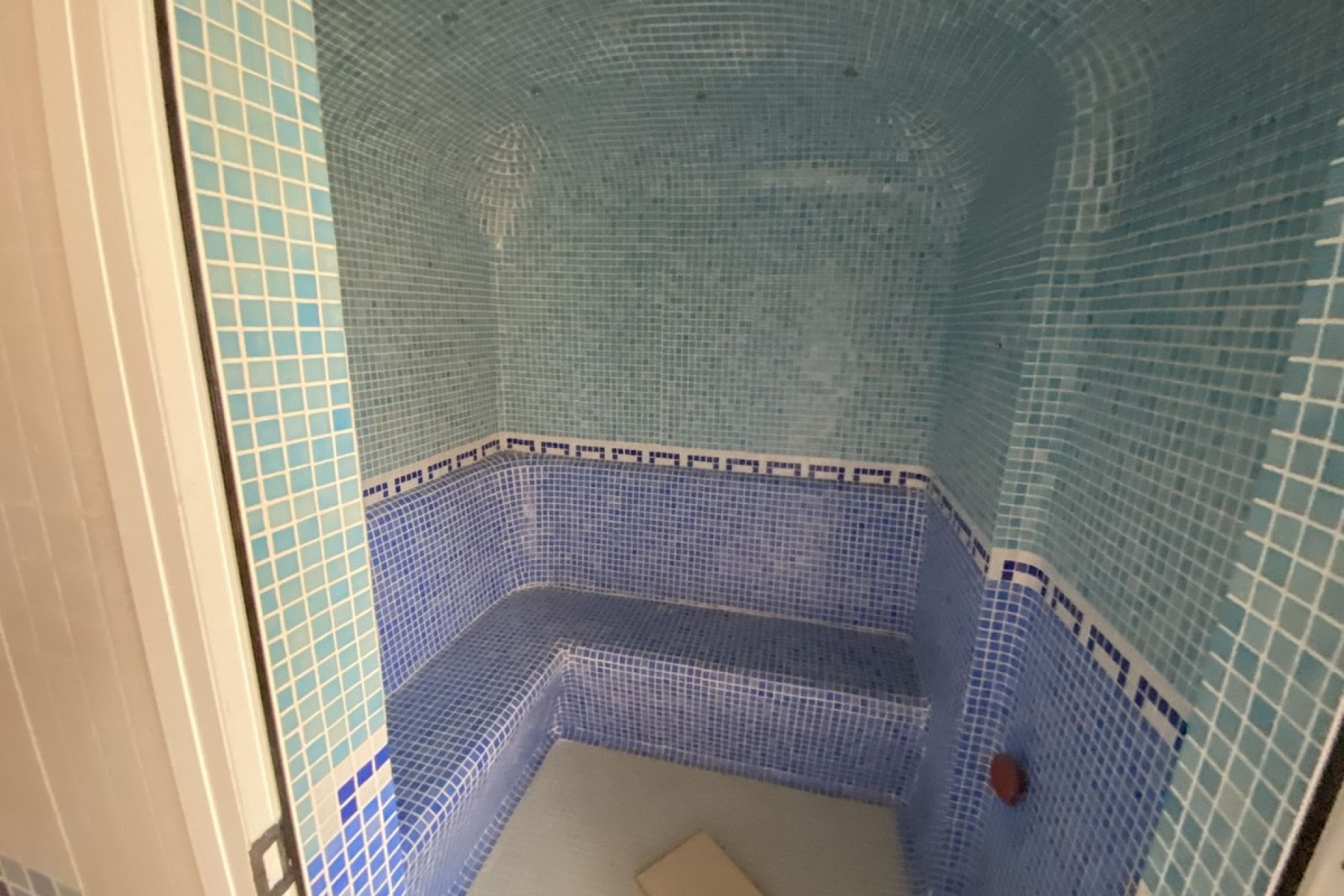 Resale - Villa - Marbella - Nueva Andalucía