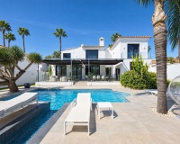 Resale - Villa - Marbella - Nueva Andalucía