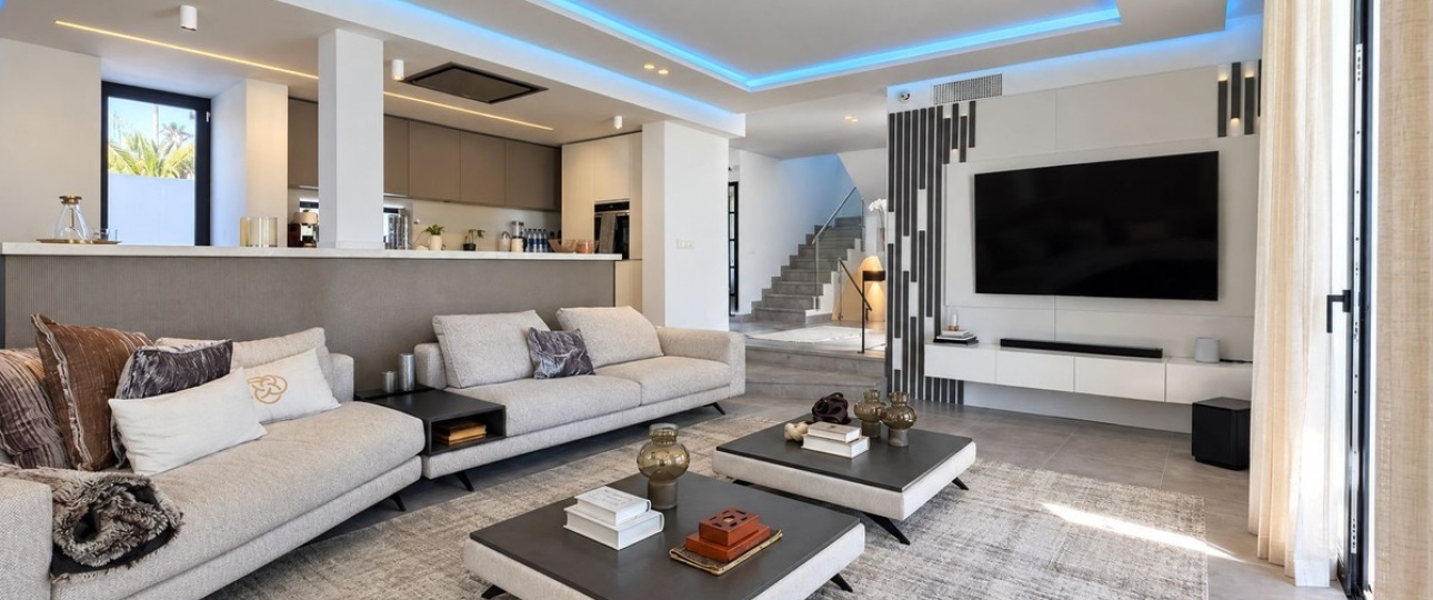 Resale - Villa - Marbella - Nueva Andalucía