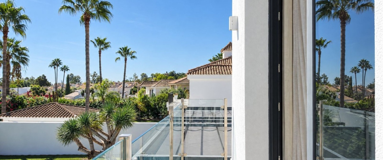 Resale - Villa - Marbella - Nueva Andalucía