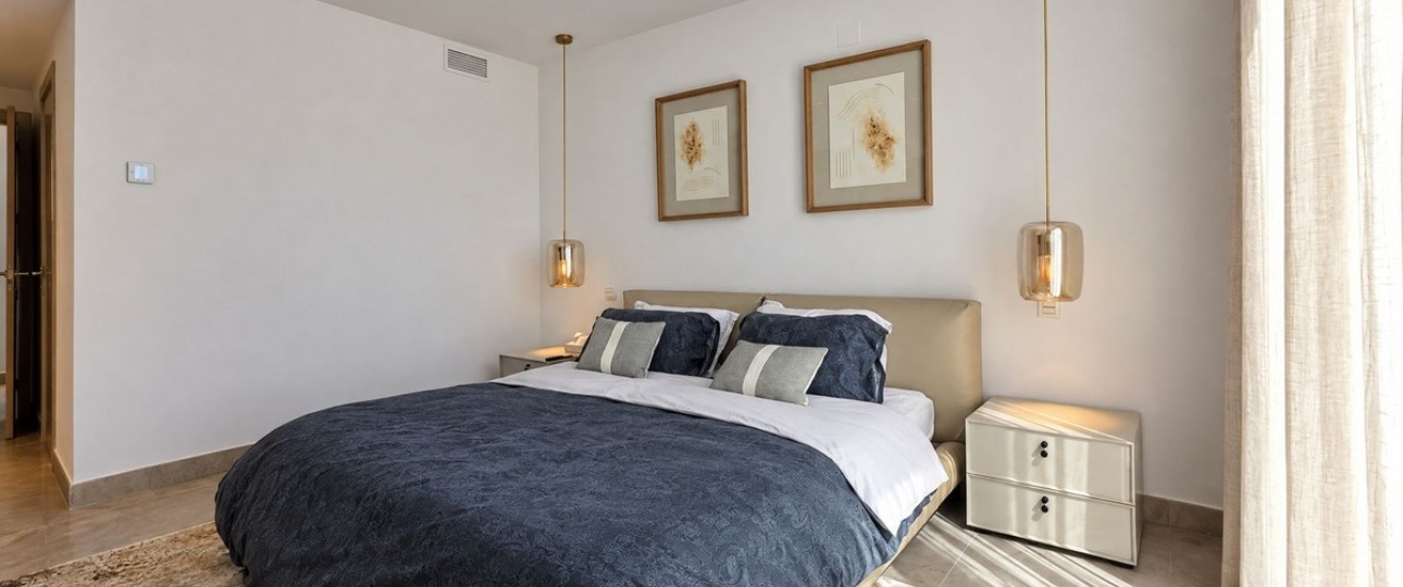 Resale - Villa - Marbella - Nueva Andalucía