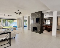 Resale - Villa - Marbella - Nueva Andalucía