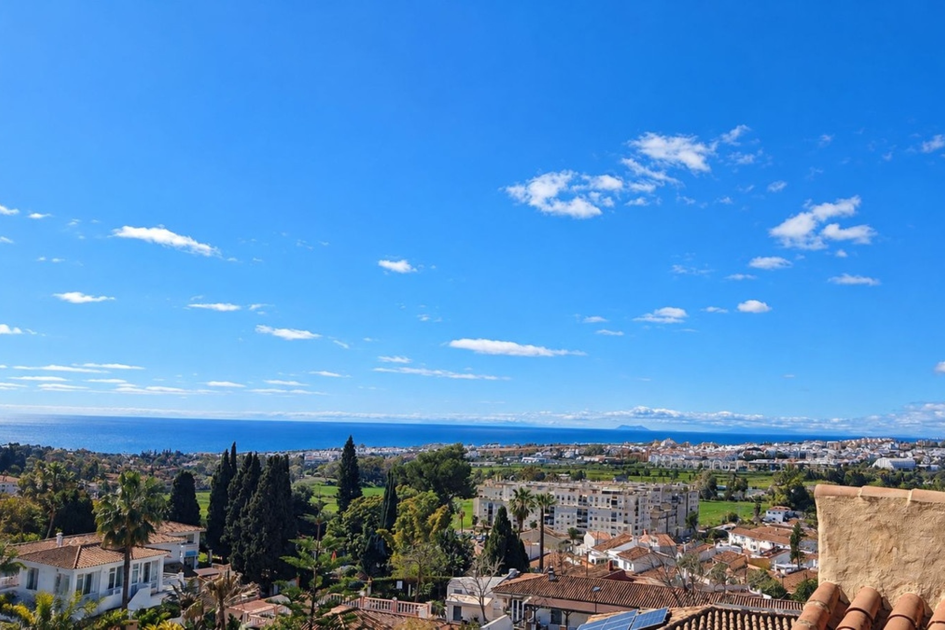 Resale - Villa - Marbella - Nueva Andalucía