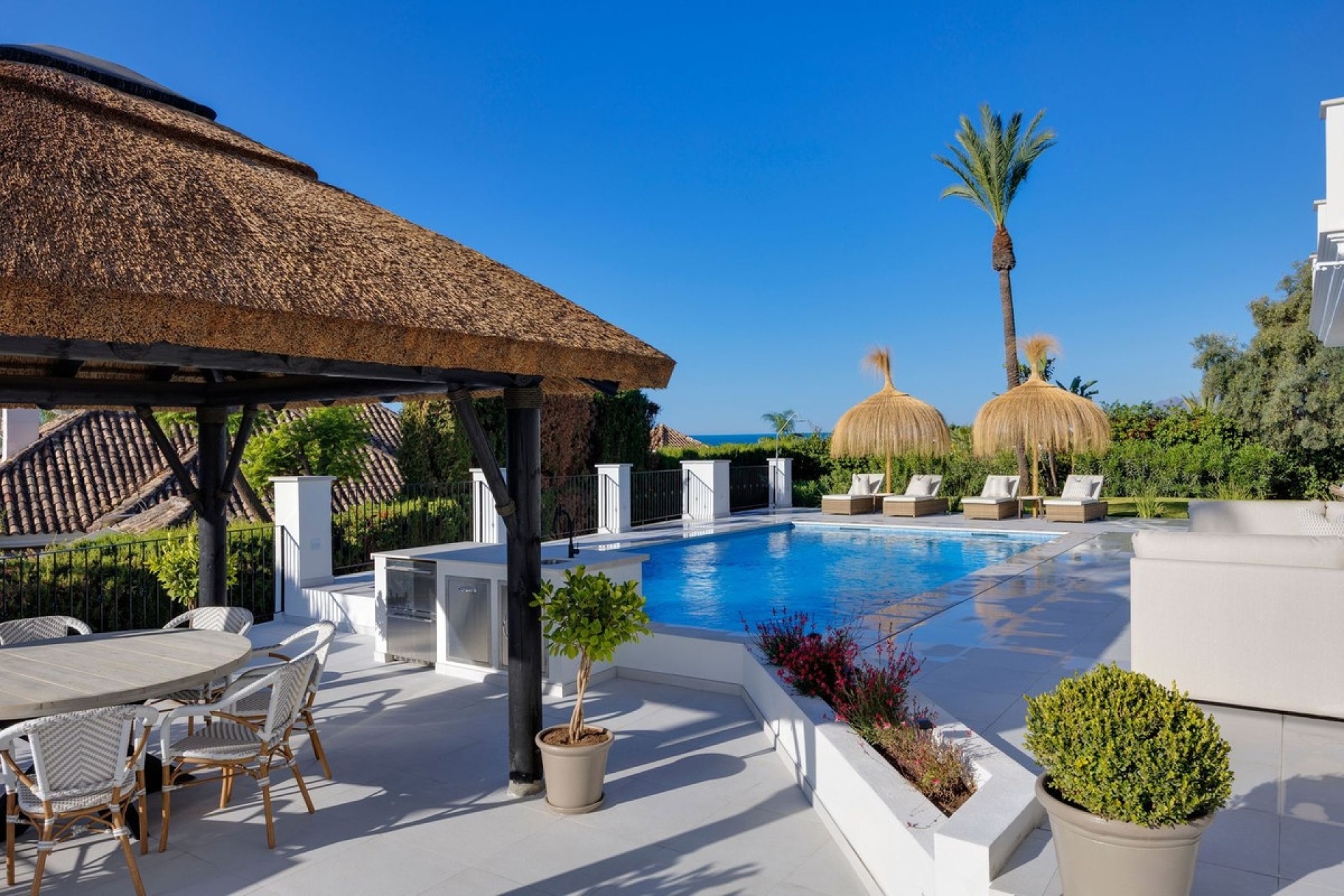 Resale - Villa - Marbella - Nueva Andalucía