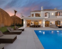 Resale - Villa - Marbella - Nueva Andalucía