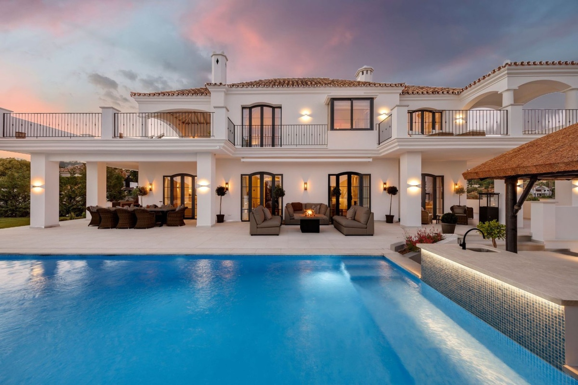 Resale - Villa - Marbella - Nueva Andalucía