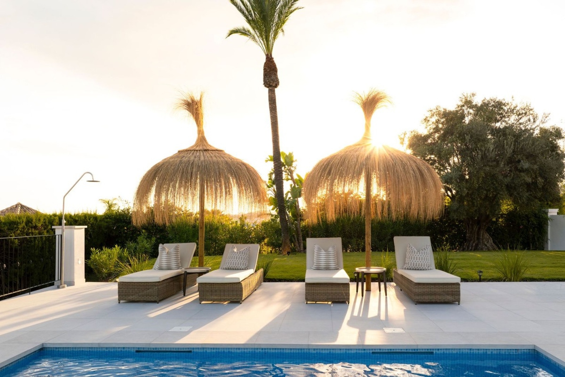 Resale - Villa - Marbella - Nueva Andalucía