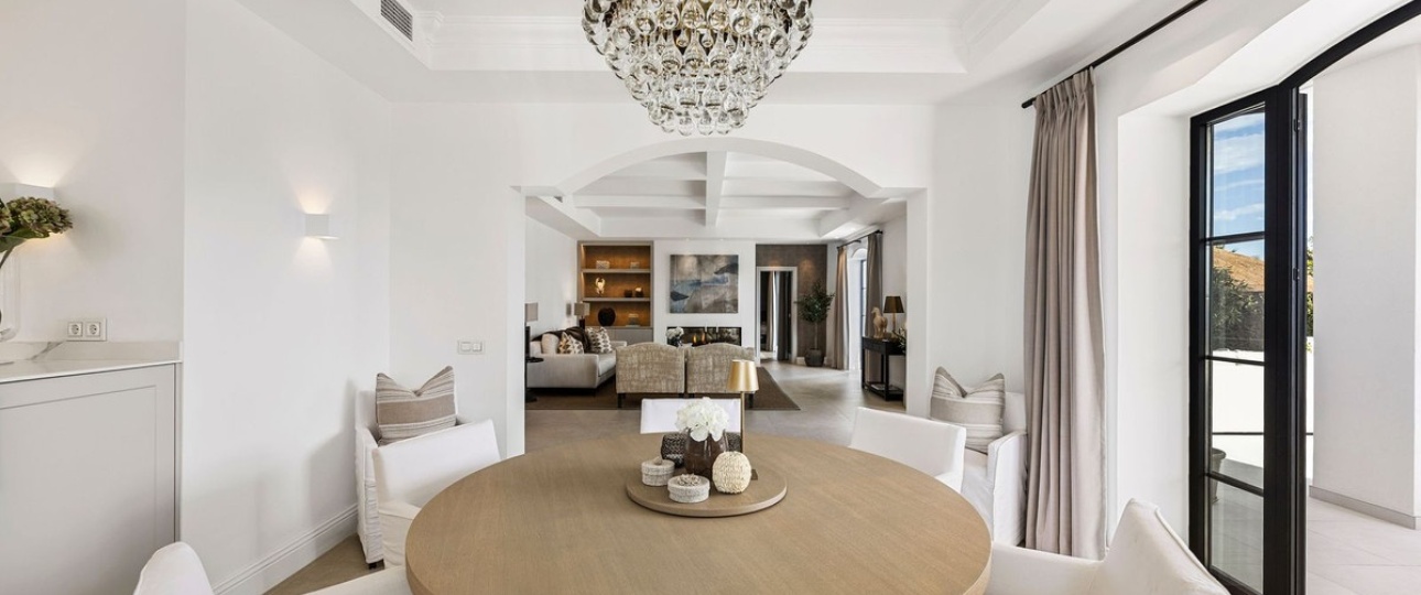 Resale - Villa - Marbella - Nueva Andalucía