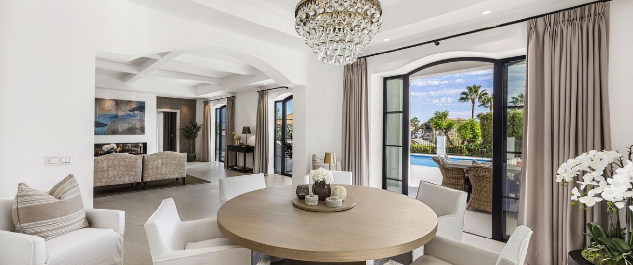 Resale - Villa - Marbella - Nueva Andalucía