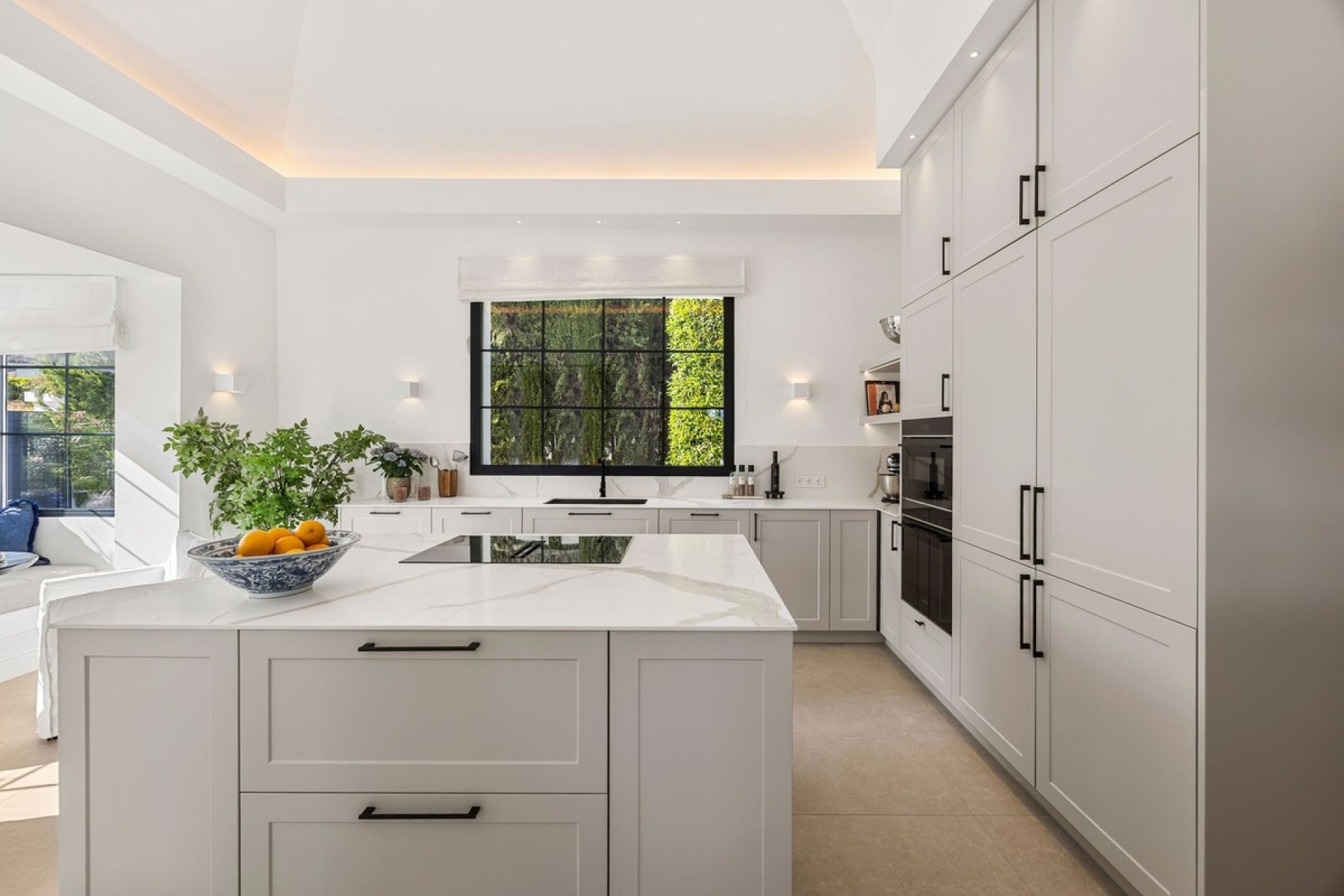 Resale - Villa - Marbella - Nueva Andalucía