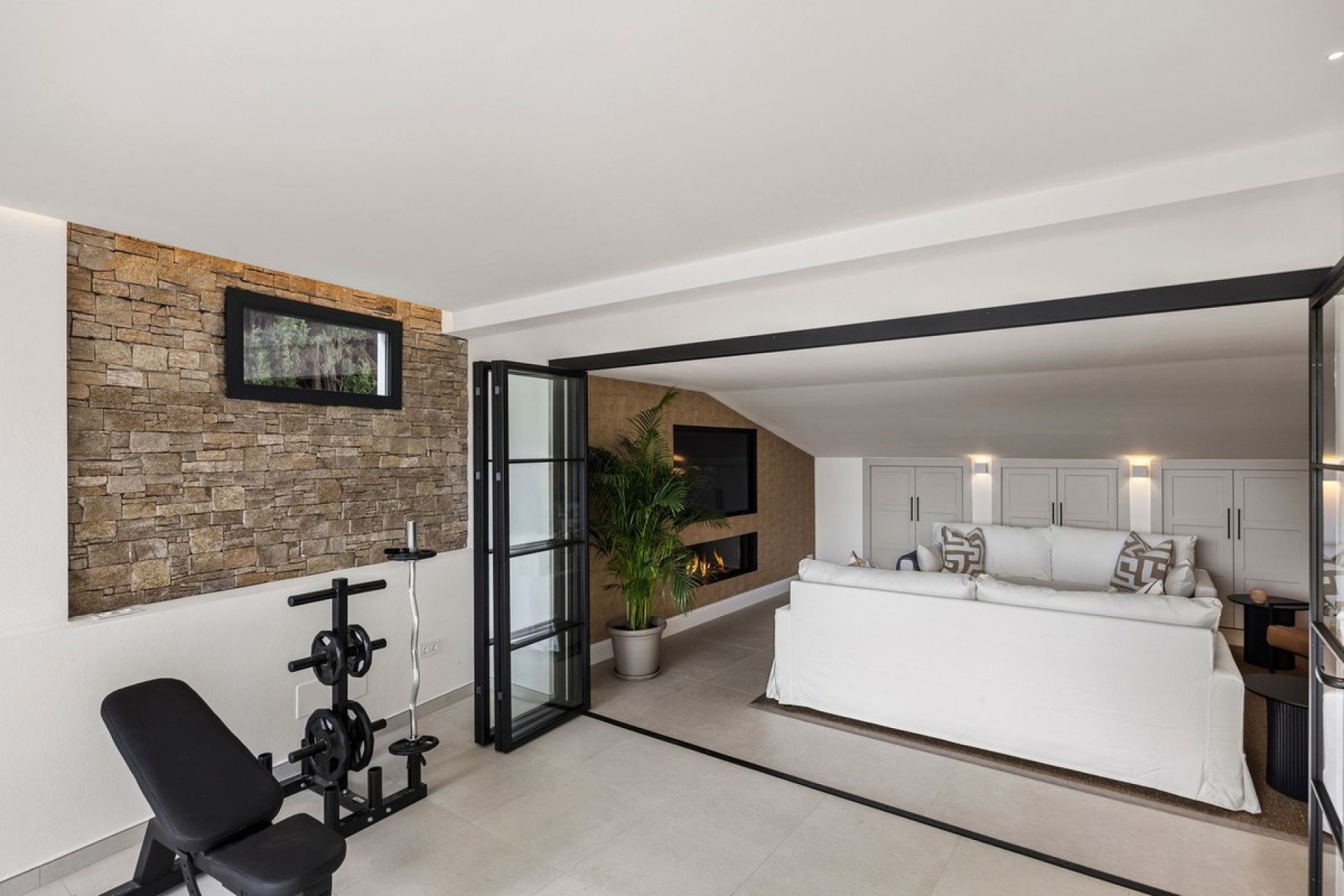Resale - Villa - Marbella - Nueva Andalucía