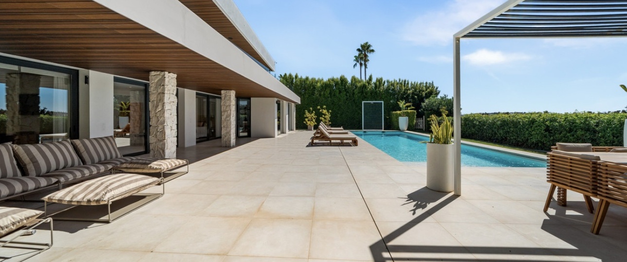 Resale - Villa - Marbella - Nueva Andalucía