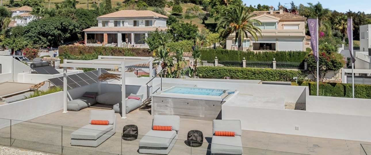 Resale - Villa - Marbella - Nueva Andalucía