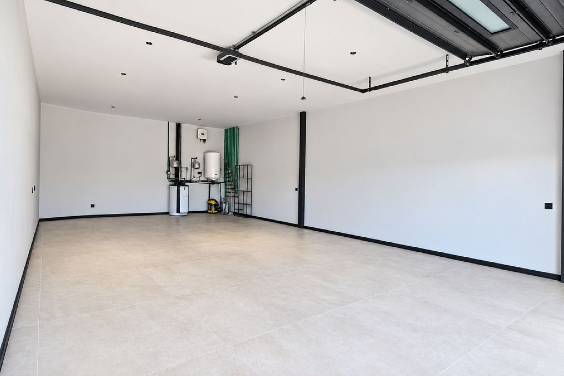 Resale - Villa - Marbella - Nueva Andalucía