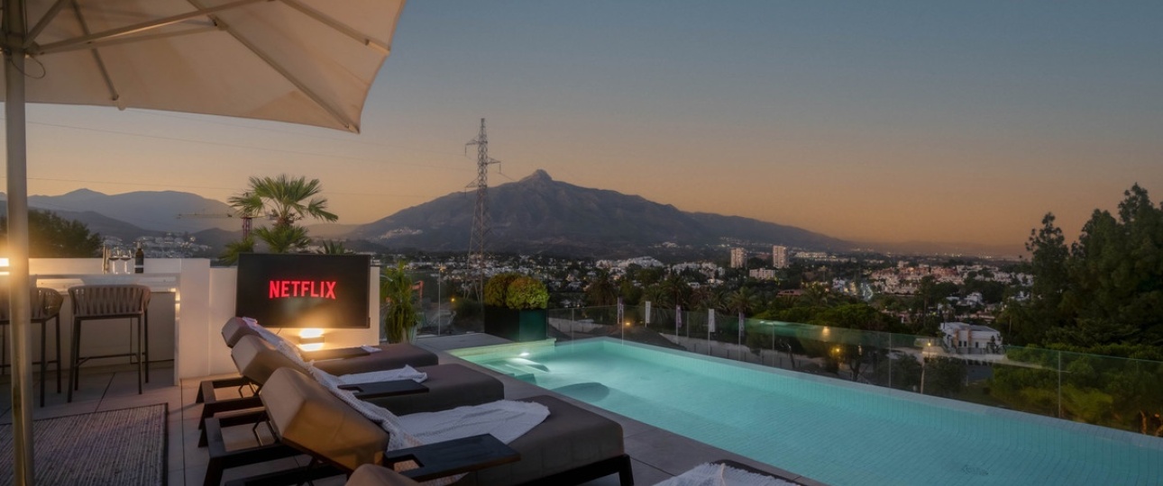 Resale - Villa - Marbella - Nueva Andalucía