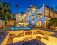 Resale - Villa - Marbella - Nueva Andalucía