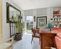 Resale - Villa - Marbella - Nueva Andalucía